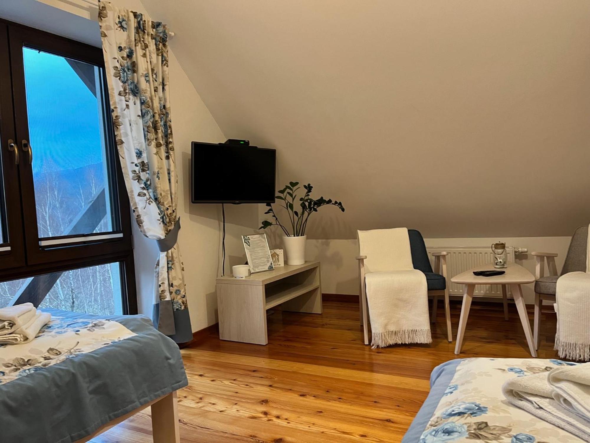 Apartamety I Pokoje Goscinne Na Jaskolczej Swieradow-Zdroj Bagian luar foto