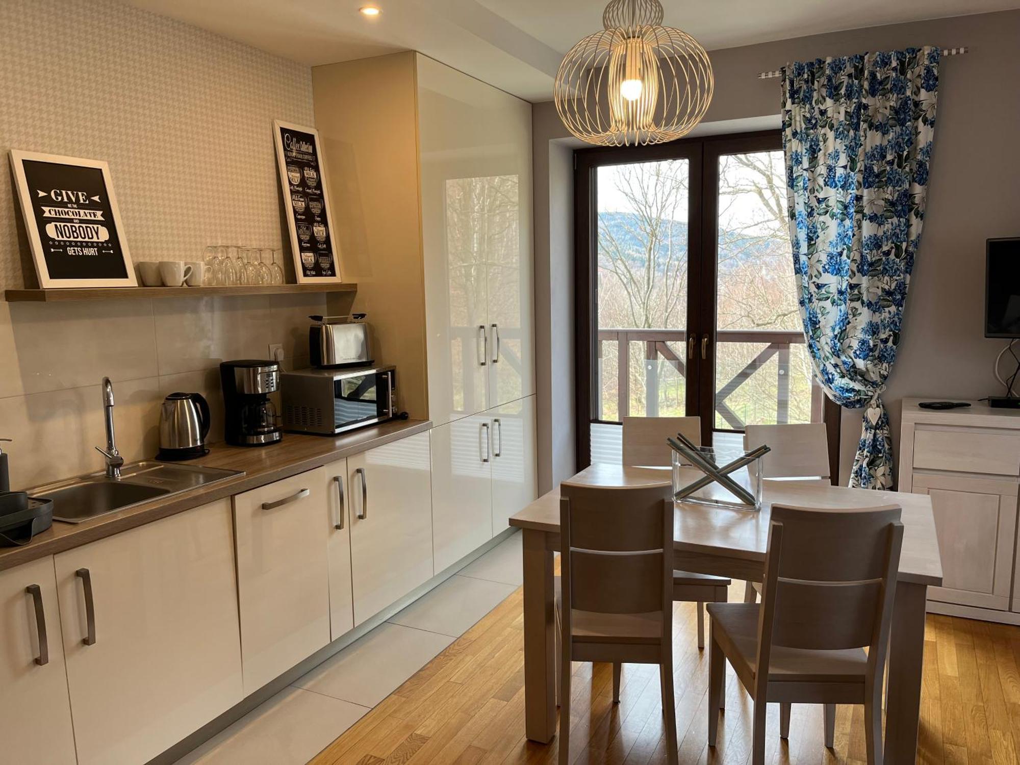 Apartamety I Pokoje Goscinne Na Jaskolczej Swieradow-Zdroj Bagian luar foto