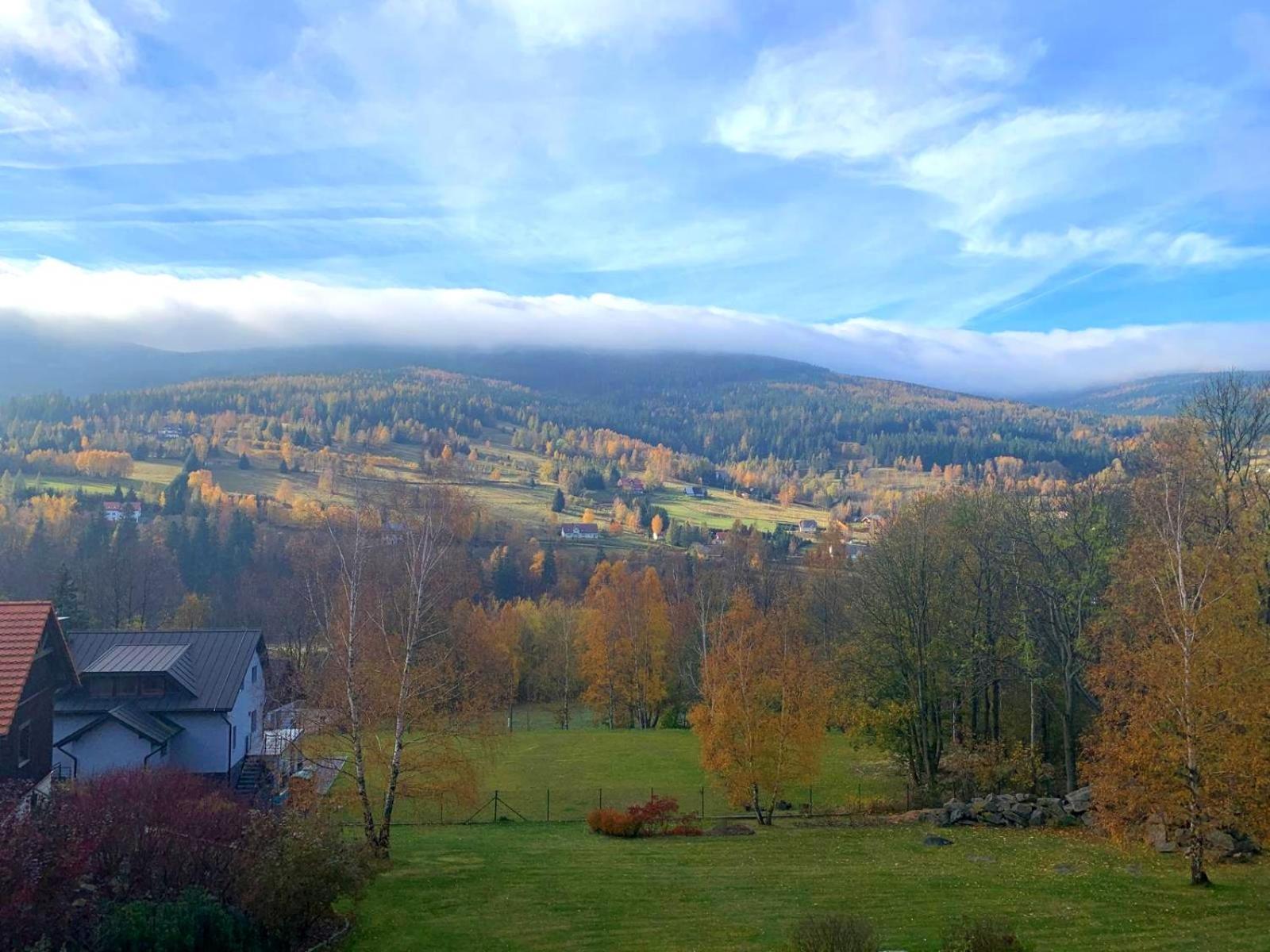 Apartamety I Pokoje Goscinne Na Jaskolczej Swieradow-Zdroj Bagian luar foto