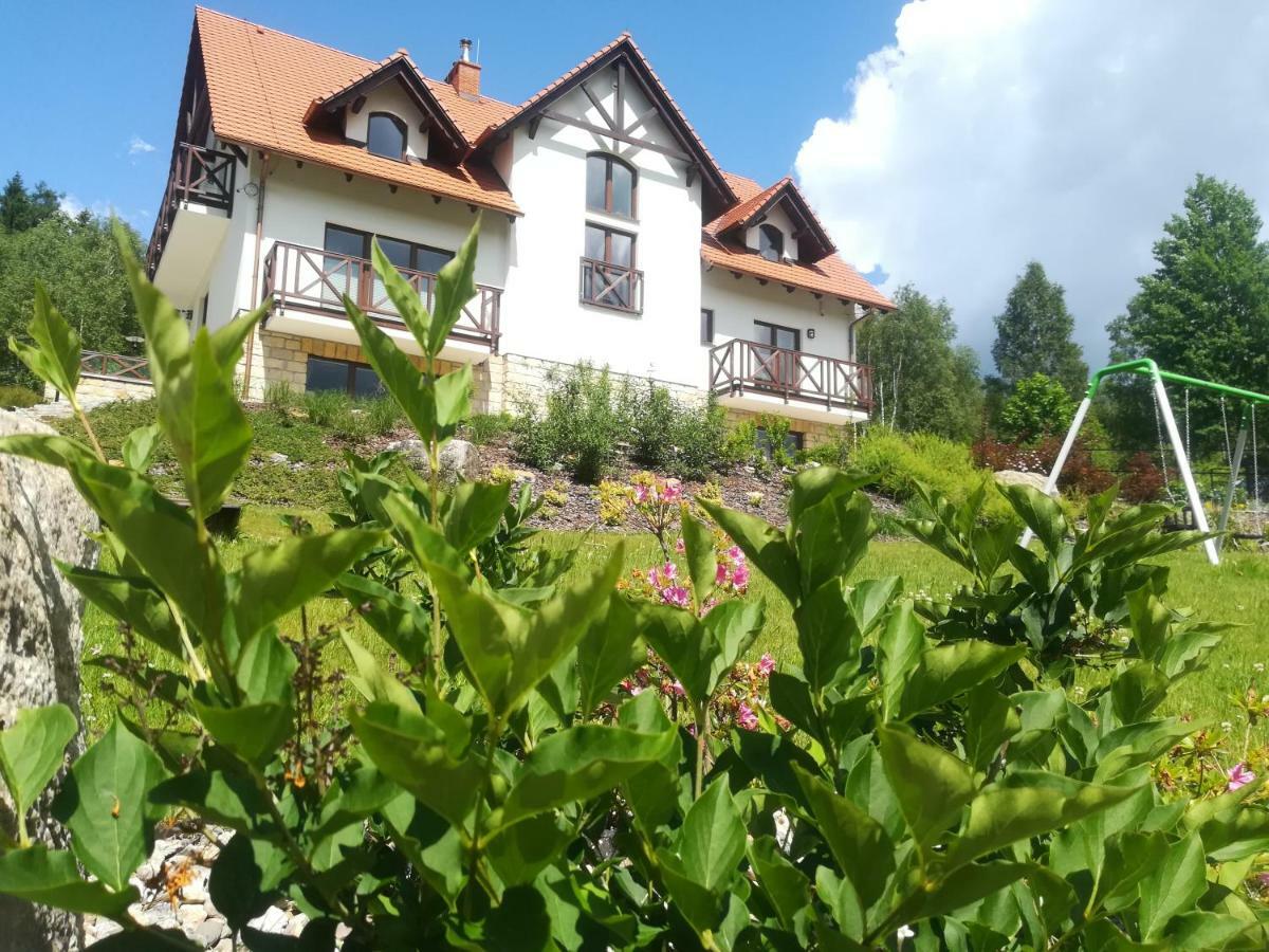 Apartamety I Pokoje Goscinne Na Jaskolczej Swieradow-Zdroj Bagian luar foto